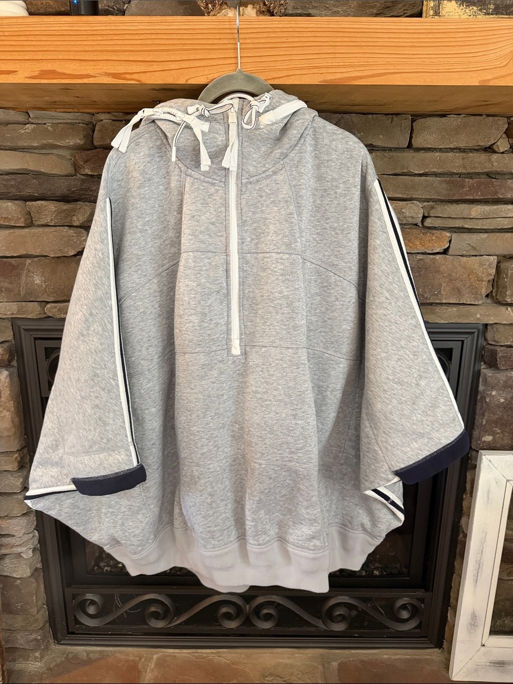 FP Movement by Free People Cocoon Hooded Poncho Sweatshirt Sz XS - Picture 4 of 13
